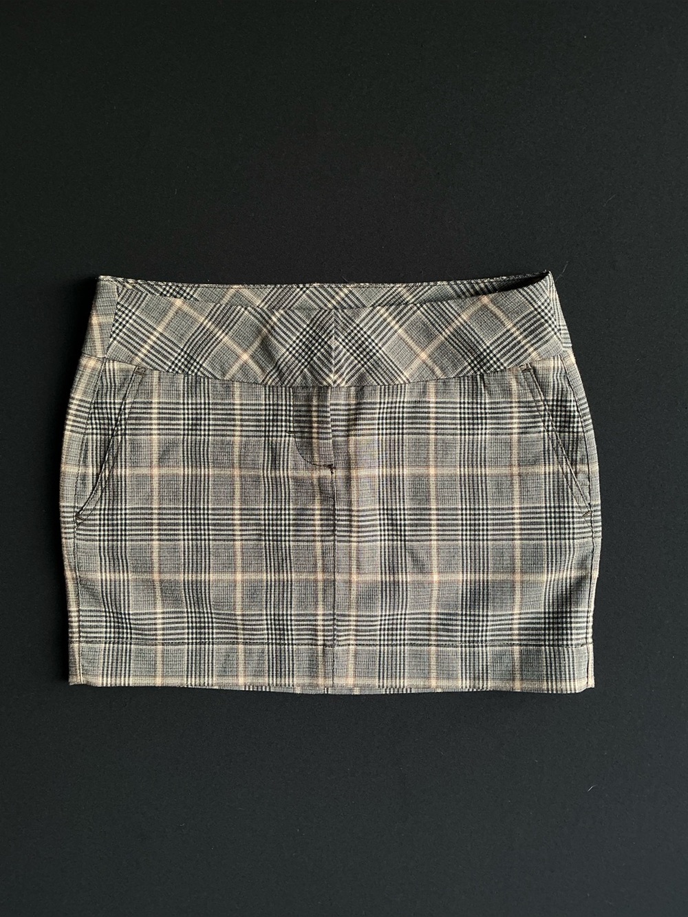 Express Plaid Mini Skirt in Black and Cream